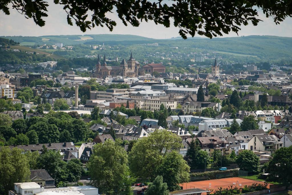 Ferienwohnung Kirchturmblick Euren Trier Buitenkant foto